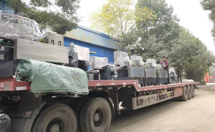 南京美帮小磨床线发货现场